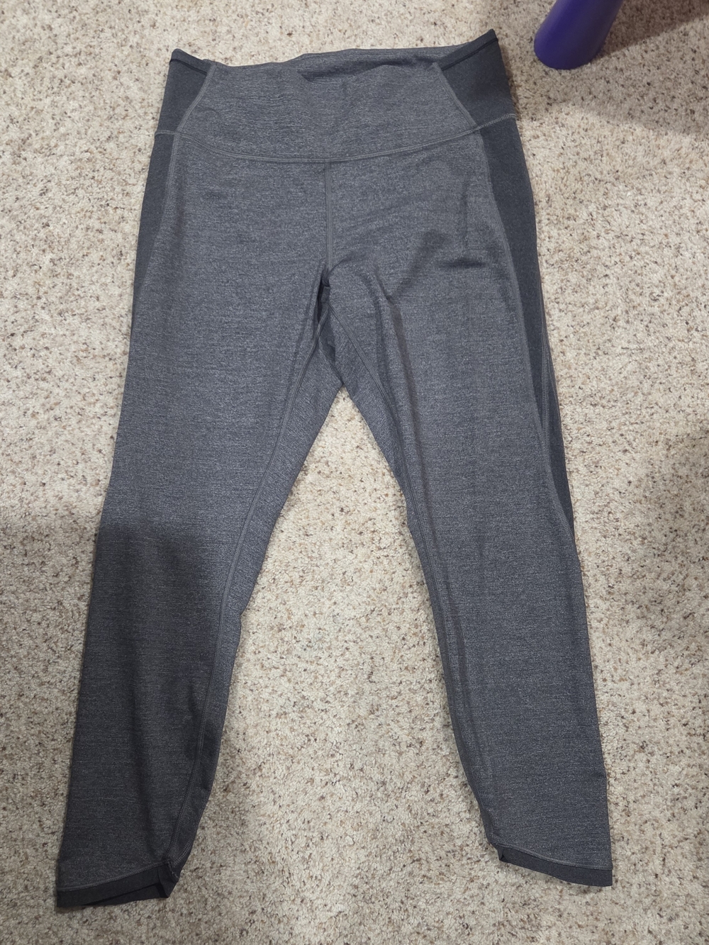 Lululemon Hit It High Rise Cropped Size 12